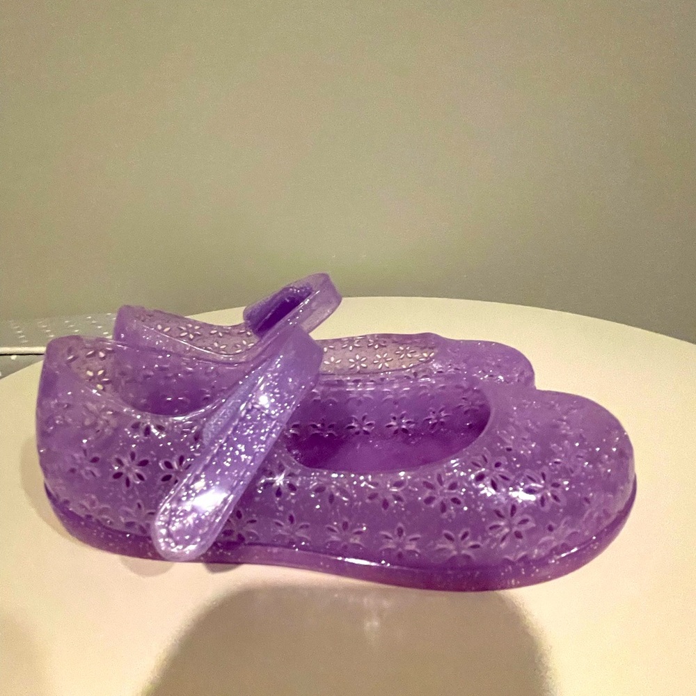 Purple jelly sandals - old navy - size 9